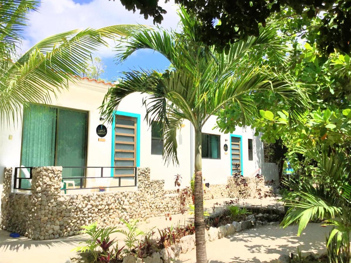 Camp Akumal - Hosted Family Bungalows Exterior photo